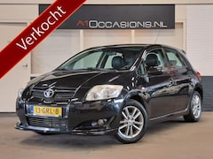 Toyota Auris - 1.6-16V Dynamic + LEDER + NAVI