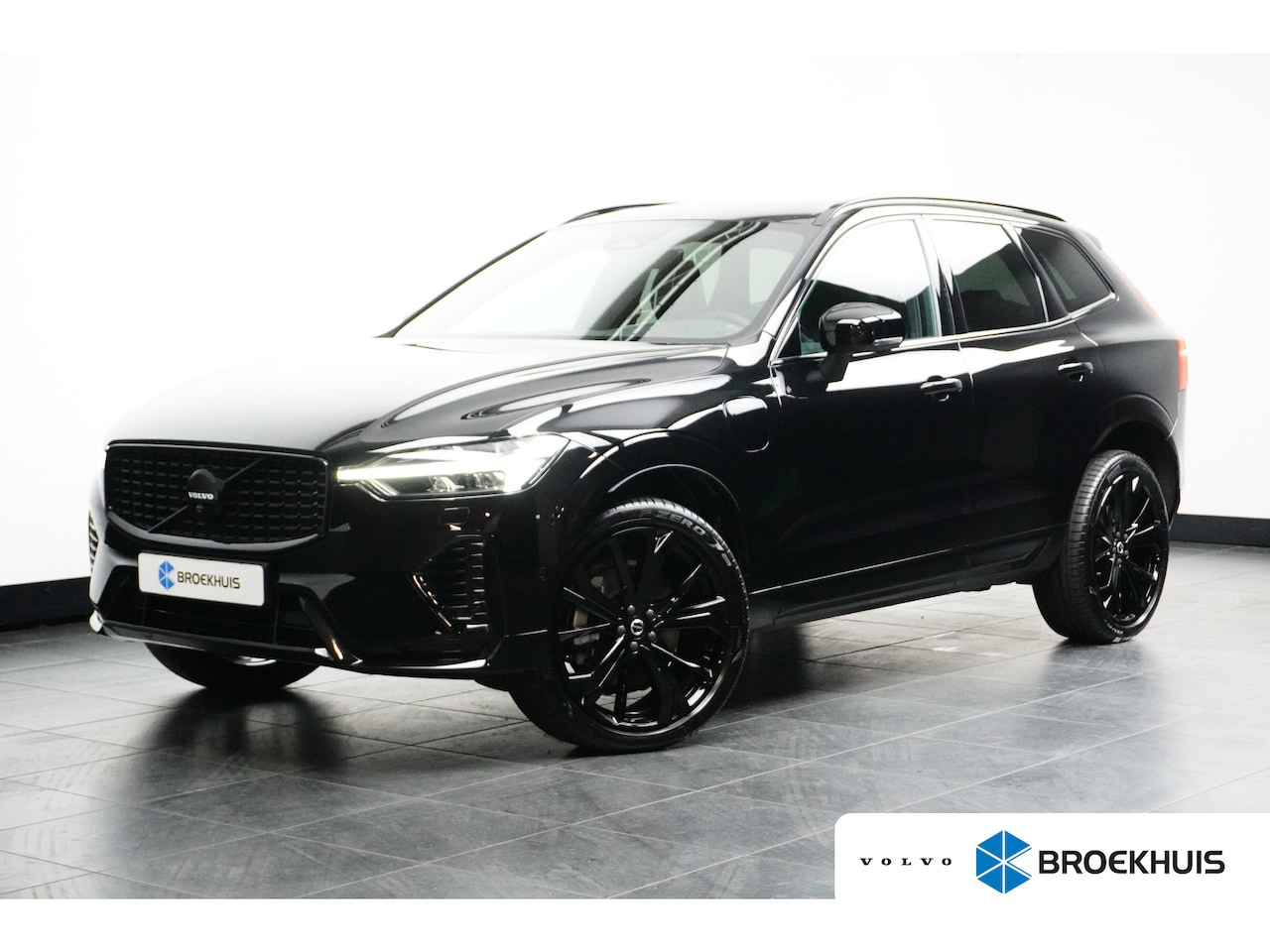 Volvo XC60 - T8 Plug-in hybrid AWD Plus Black Edition Lightning Pack | Stoelventilatie | 360o camera | - AutoWereld.nl