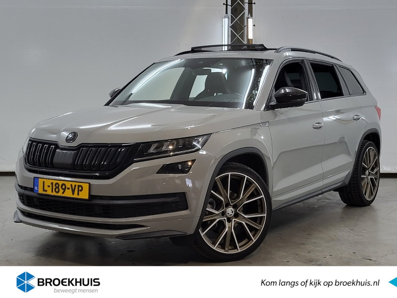 Skoda Kodiaq - 1.5 TSI Sportline Business 7p. | Panoramadak | Trekhaak | Elek Stoelen - AutoWereld.nl