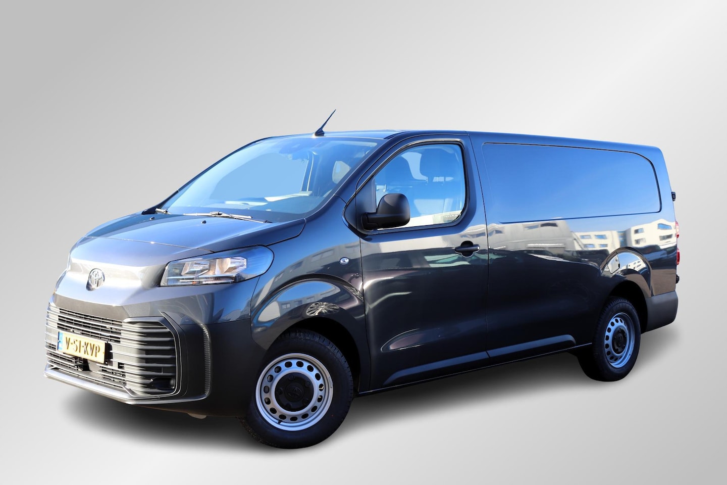 Toyota PROACE Long Worker - 2.0 D-4D Challenger 2.0 D-4D 145 pk Challenger - AutoWereld.nl