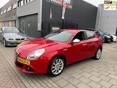 Alfa Romeo Giulietta - 1.4 T Distinctive Sport Airco NAP APK