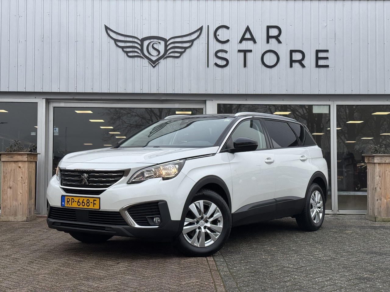 Peugeot 5008 - 1.2 PureTech Blue Lease Executive |7P|CRUISE|CLIMA|NAV|LEUK UITGEVOERD - AutoWereld.nl