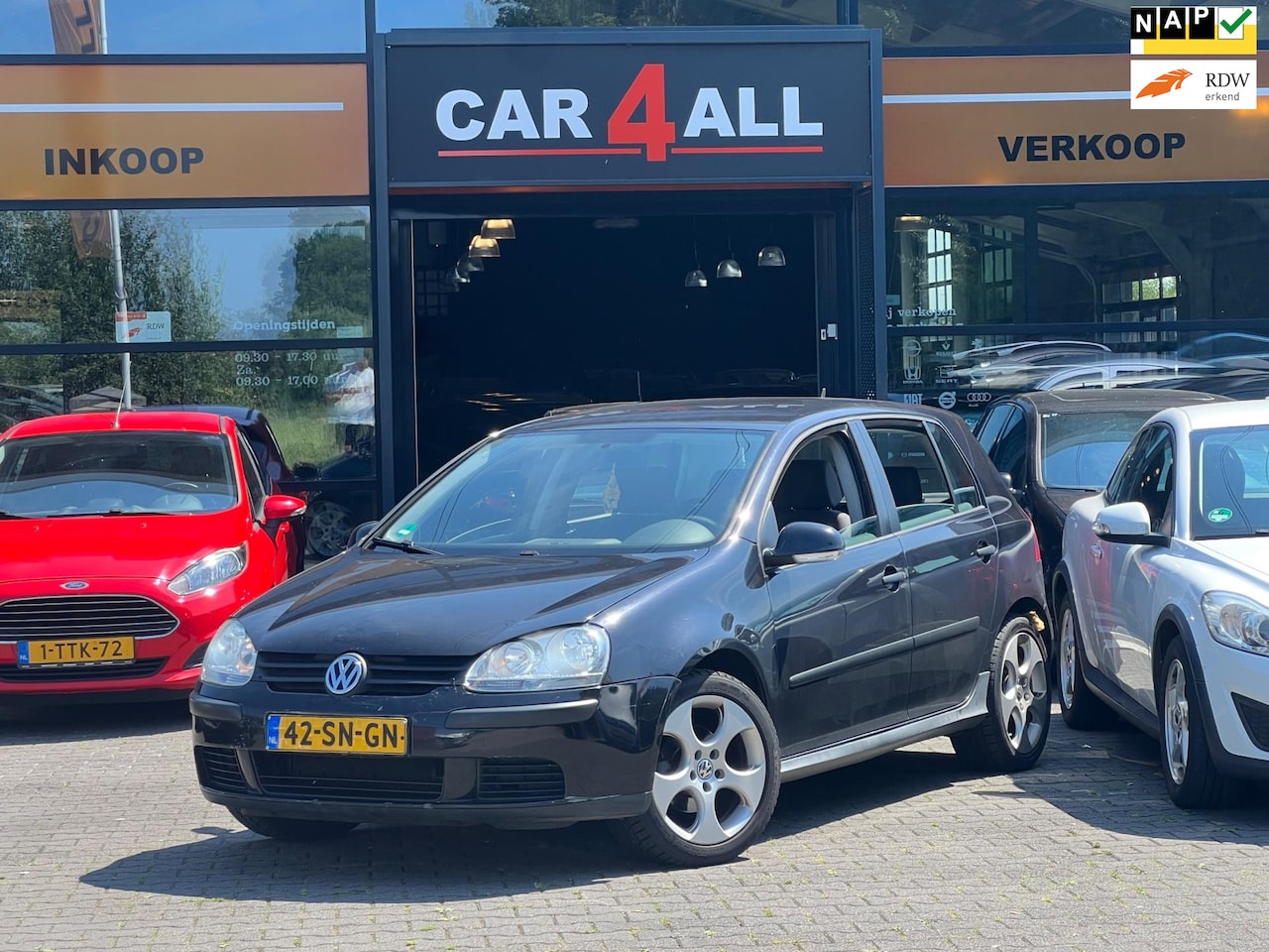 Volkswagen Golf - 1.6 Trendline CRUISE/AIRCO/GTI/RNS NAVI/APK 21-12-2025 - AutoWereld.nl