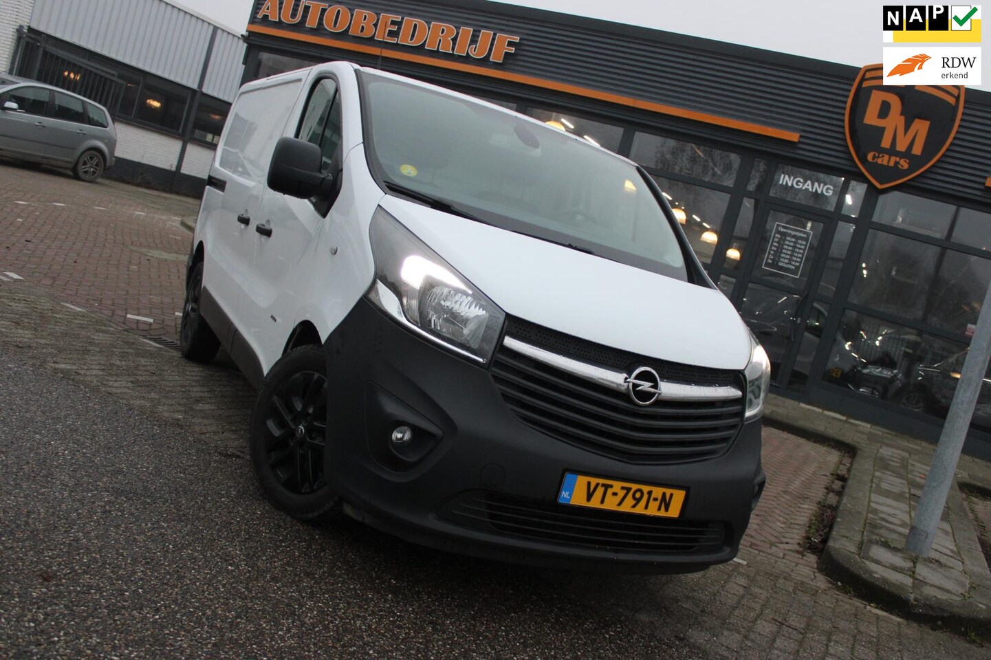 Opel Vivaro - 1.6 CDTI L1H1 DC | CRSNCNTRL | CAMERA | NAVI | DUBBELSCHUIFDEUR | - AutoWereld.nl