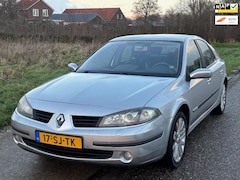 Renault Laguna - 2.0-16V Privilège Automaat ECC Audio/CD Navigatie Electr. pakket LMV 17" ESP ABS Cruisecon