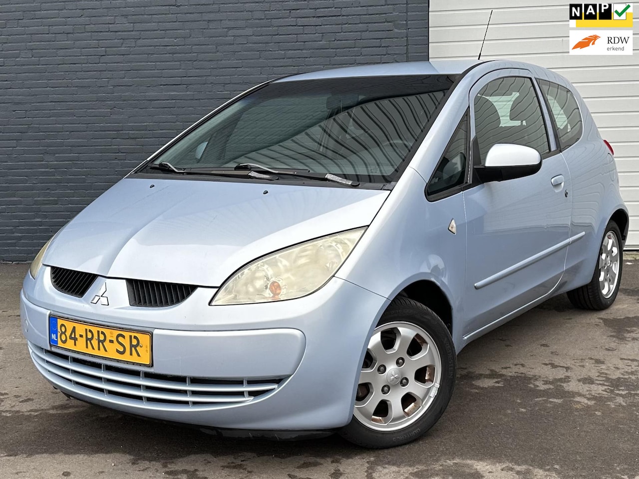 Mitsubishi Colt - 1.1 CZ3 AIRCO/NIEUWEAPK/ELKPAK/LMV - AutoWereld.nl