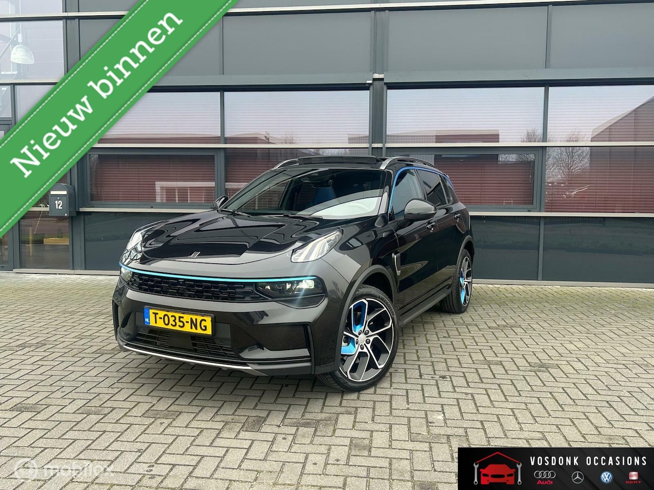 Lynk & Co 01 - 1.5/ Panoramadak/ 360 camera/ dodehoek/ Nieuwstaat!! - AutoWereld.nl