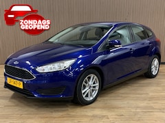 Ford Focus - 1.0 turbo |Navigatie|Carplay|Airco|