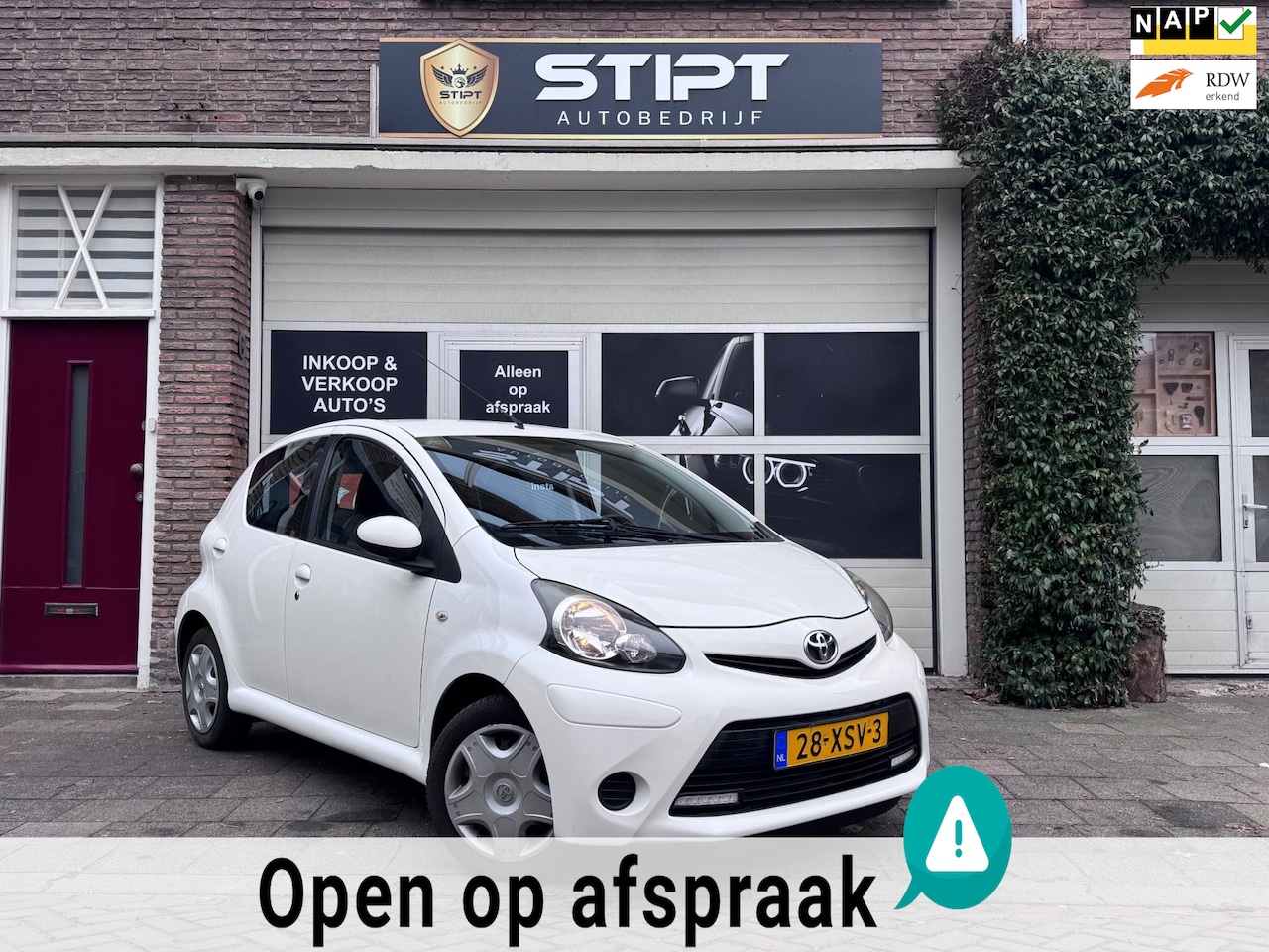 Toyota Aygo - 1.0 VVT-i Aspiration 5 deuren//airco//elek. pakket//goed onderhouden// - AutoWereld.nl