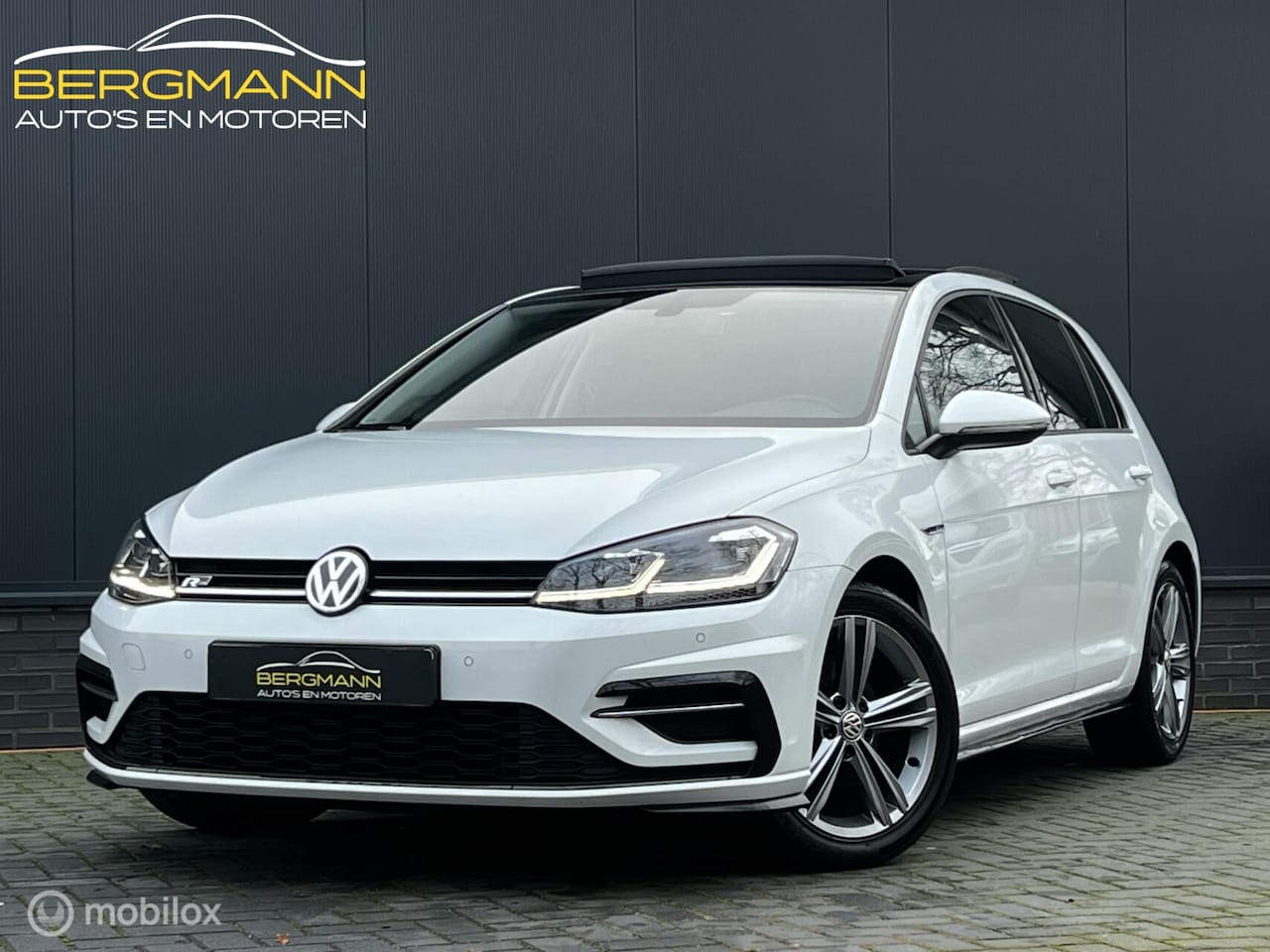 Volkswagen Golf - 1.5 TSI DSG R-line|Pano|ACC|Virtual|Dynamic - AutoWereld.nl