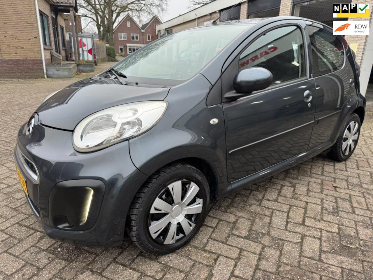 Citroën C1 - 1.0 Collection AIRCO LED ORG 46743 KM NAP NW APK NW STAAT! USB BLOETOTH - AutoWereld.nl