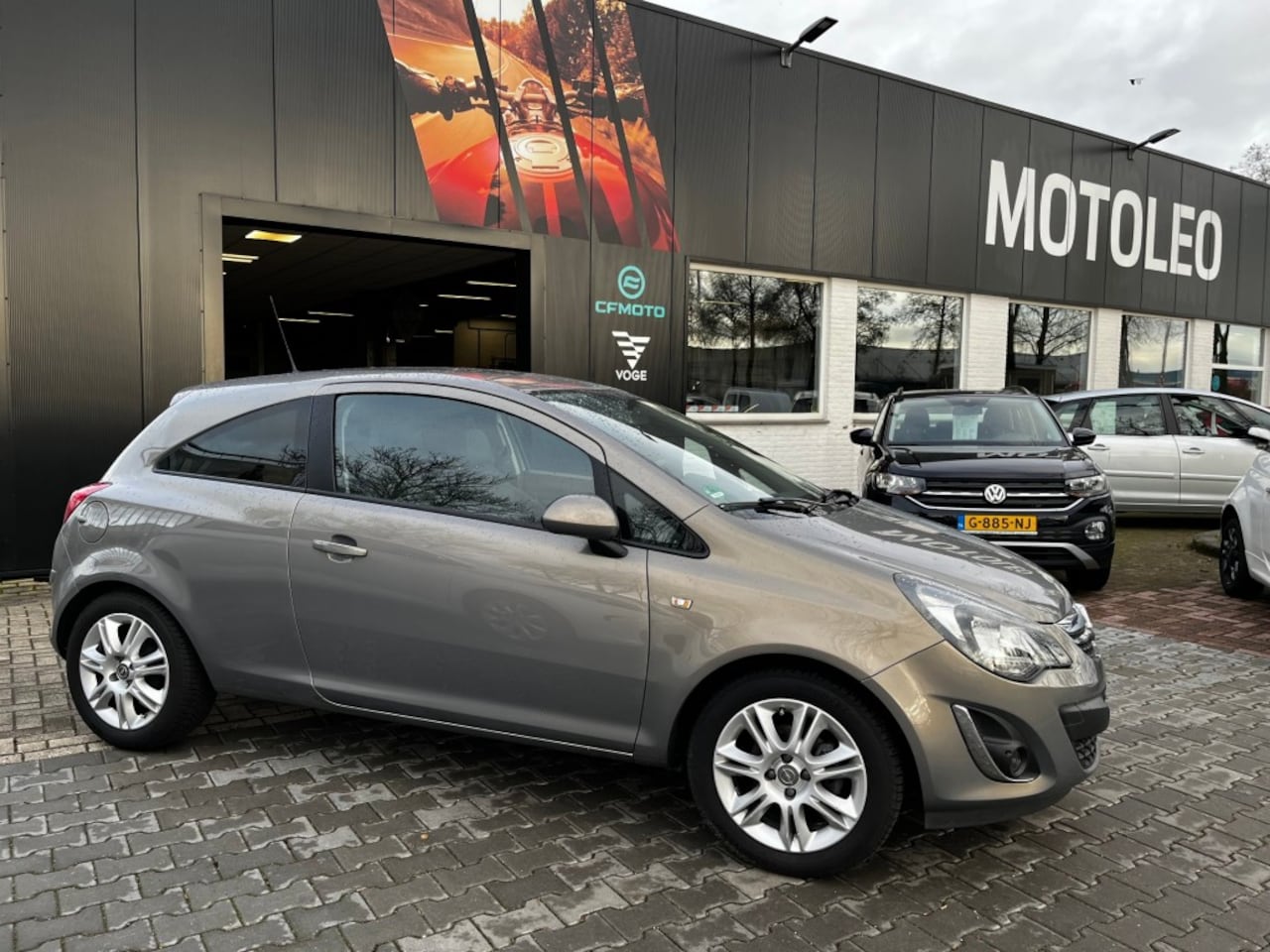 Opel Corsa - 1.4-16V BUSINESS + *NAVI - AIRCO - STOELVERWARMING* - AutoWereld.nl