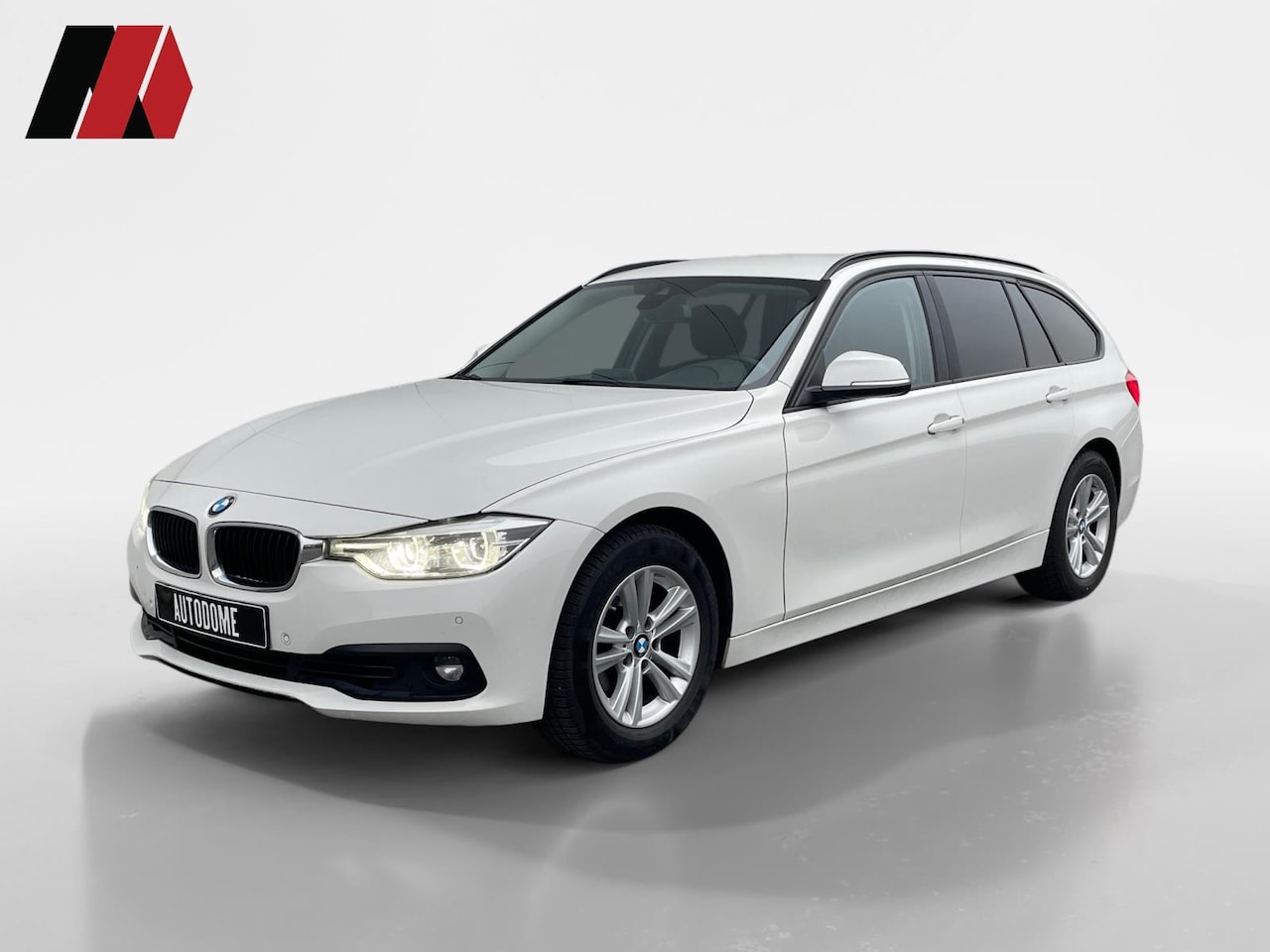 BMW 3-serie Touring - 318i Touring | LED | Cruise | Stoelverw. | Lane - AutoWereld.nl