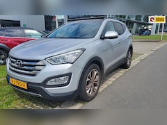 Hyundai Santa Fe - 2.2 CRDi R Style AUTOMAAT GRIJS KENTEKEN