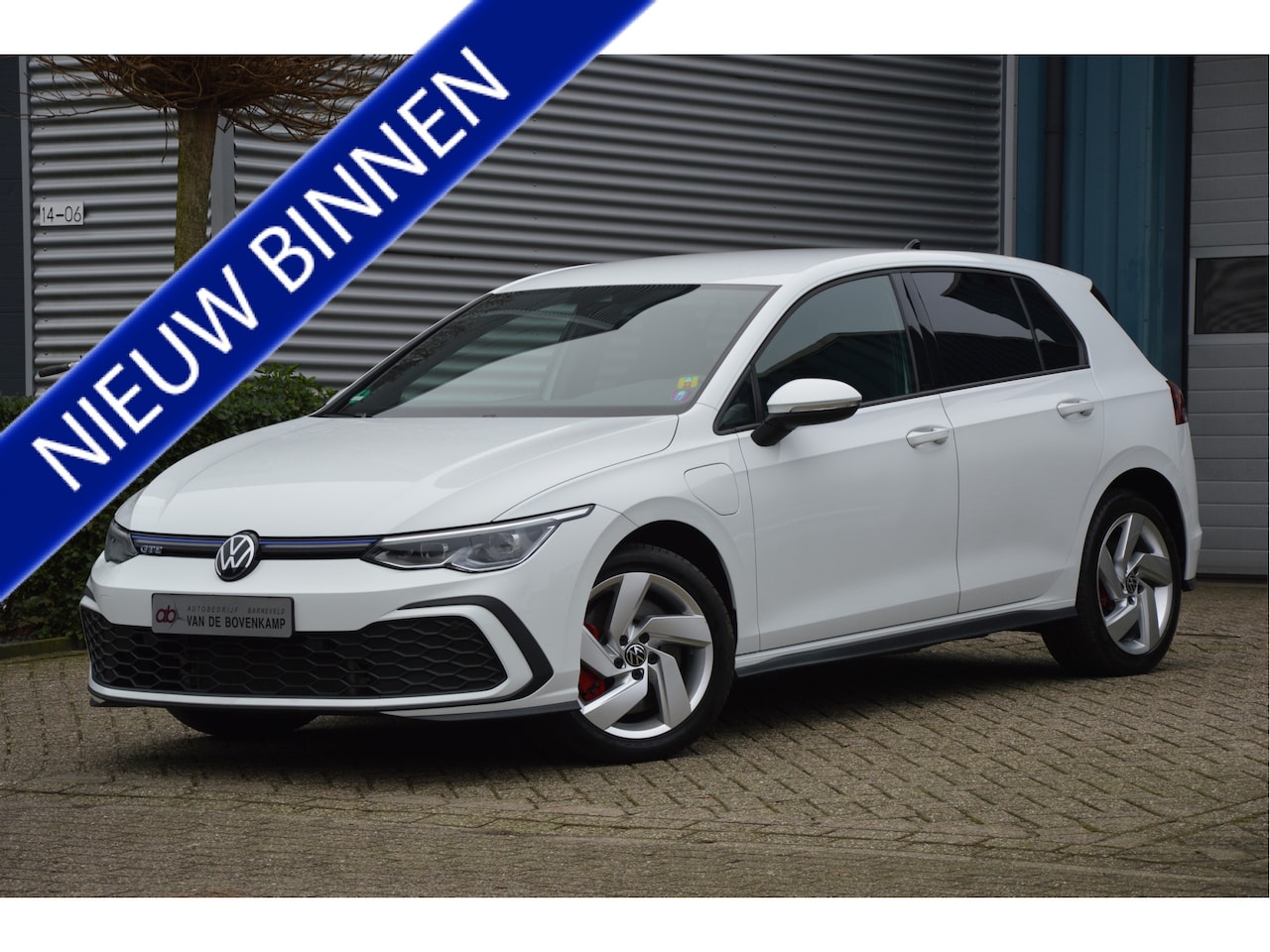 Volkswagen Golf - 1.4 GTE 245pk | LED | NAVI | CLIMA | KEYLESS | CAMERA | ENZ - AutoWereld.nl