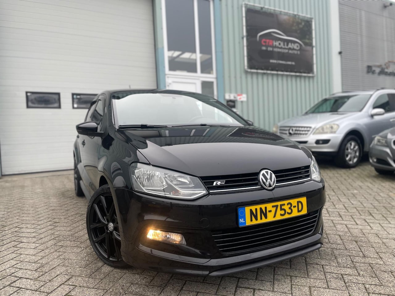 Volkswagen Polo - 1.4 TDI 3X R-Line (bj 2017) 5D|NAVI|CARPLAY|LMV - AutoWereld.nl