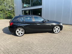 BMW 1-serie - 116i High Executive