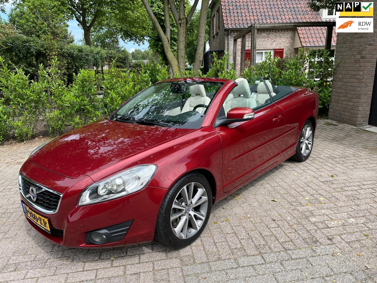 Volvo C70 Convertible - 2.5 T5 Cabrio Summum leder automaat - AutoWereld.nl