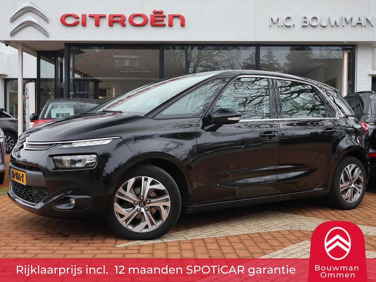 Citroën C4 Picasso - PureTech 130PK S&S H6 Selection, Rijklaarprijs | Navigatie | Trekhaak | Bluetooth | 17inch - AutoWereld.nl