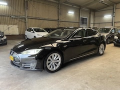 Tesla Model S - 85 Base