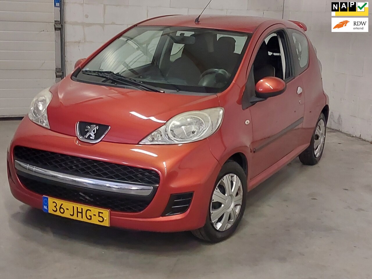 Peugeot 107 - 1.0-12V Sublime 2009 Airco NW APK - AutoWereld.nl