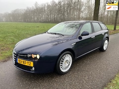 Alfa Romeo 159 Sportwagon - 1.9 JTS Progression Airco / Cruise / NAP