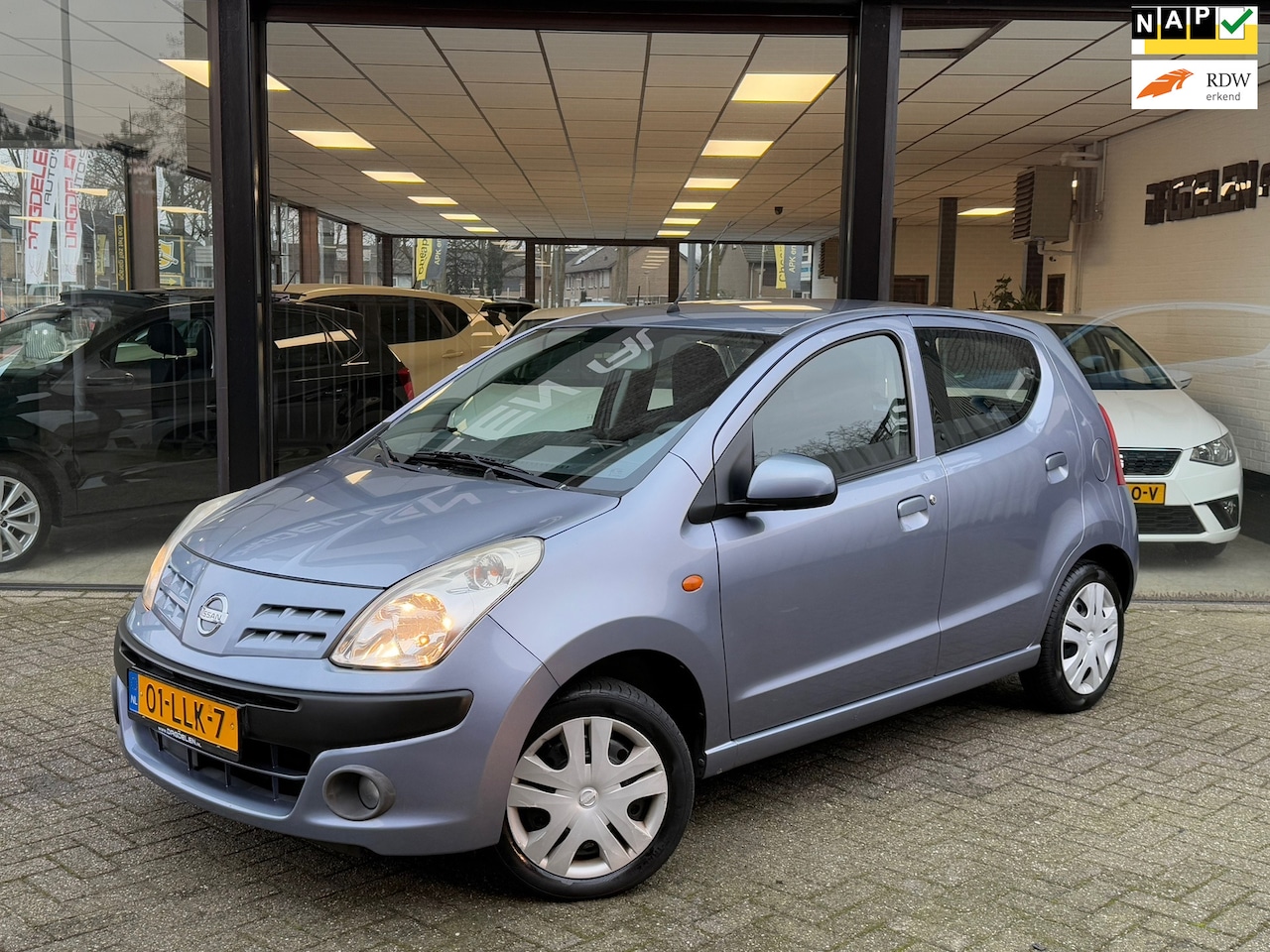 Nissan Pixo - 1.0 Look 5drs AIRCO | ELEKTR PACK | NW APK | NAP - AutoWereld.nl