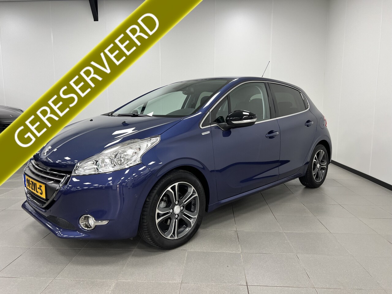 Peugeot 208 - 1.6 VTi 120PK Intuïtive 5-DRS / / NAVI / CRUISE.C / PDC / - AutoWereld.nl