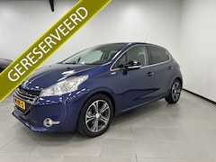 Peugeot 208 - 1.6 VTi 120PK Intuïtive 5-DRS / / NAVI / CRUISE.C / PDC /