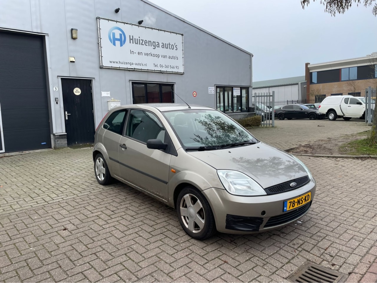 Ford Fiesta - 1.3L | APK:07-06-2025!| Inruilkoopje!|Actie prijs! - AutoWereld.nl