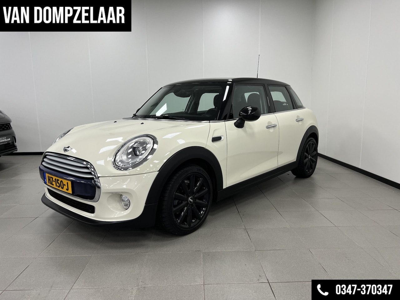 MINI Cooper - Mini 1.5 / 136PK AUTOMAAT / Chili Business - AutoWereld.nl