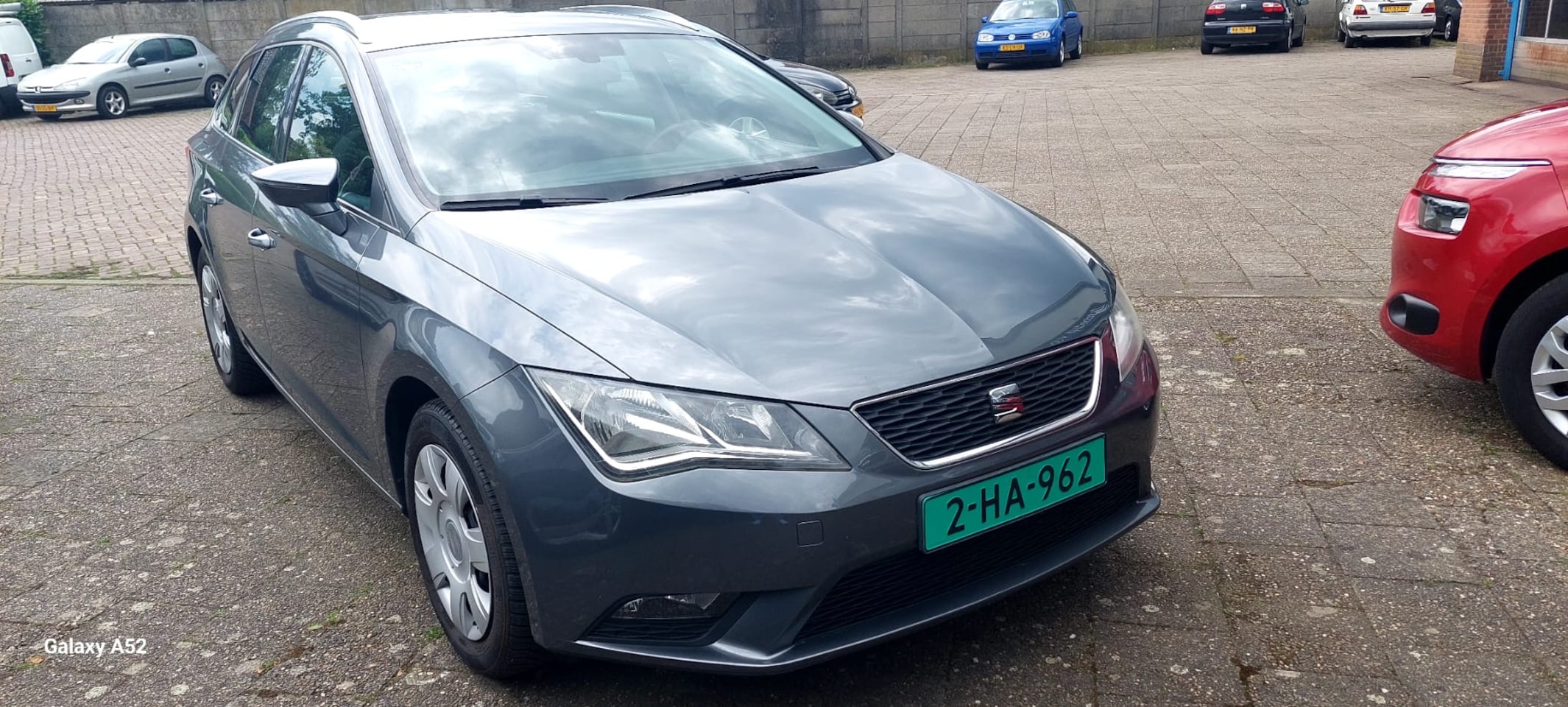 Seat Leon ST - 1.4 TSI Style Business Met FR lichtmetalen velgen - AutoWereld.nl