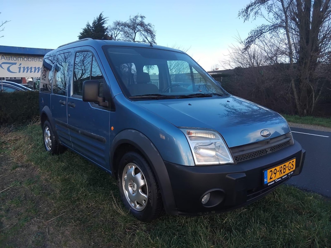 Ford Tourneo Connect - 1.8-16V ROLSTOELAUTO 3+1 - AutoWereld.nl