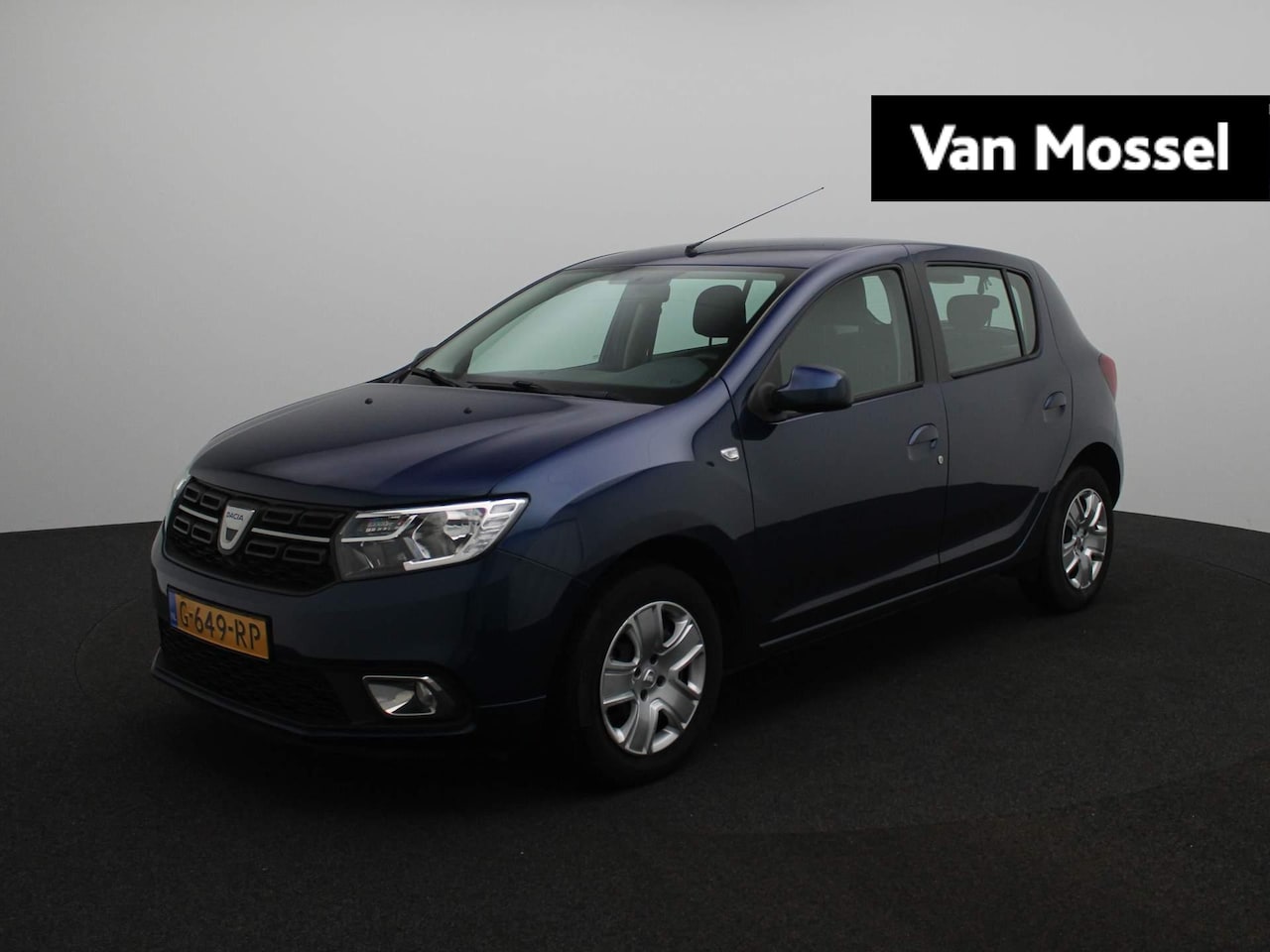 Dacia Sandero - SCe 70 Lauréate | Airco | Cruise Control met snelheidsbegrenzer | Middenarmsteun vóór | Me - AutoWereld.nl