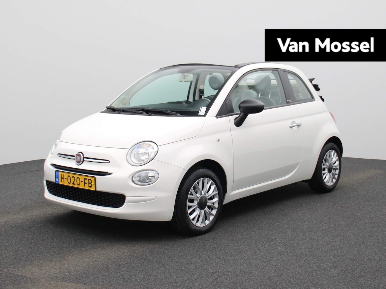 Fiat 500 C - 1.2 Young | AIRCO | LED DAGRIJVERLICHTING | NAVIGATIE | BLUETOOTH | - AutoWereld.nl