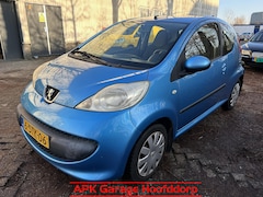 Peugeot 107 - 1.0-12V XR / Airco 107 1.0-12V XR