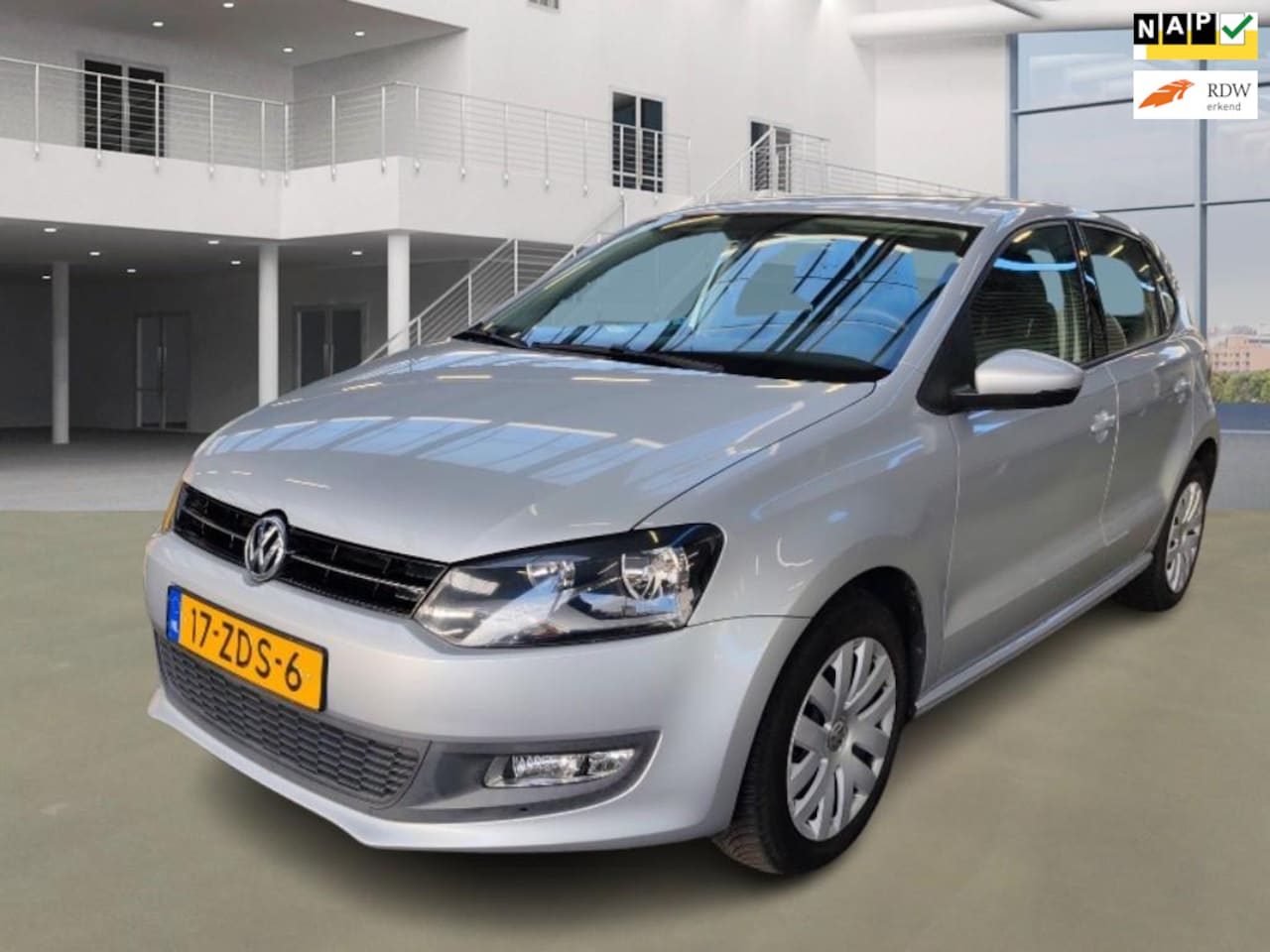 Volkswagen Polo - 1.6 TDI BlueMotion Comfortline //NL. PRIJS 5399 e - AutoWereld.nl