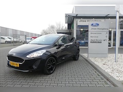 Ford Fiesta - 1.1 BLACK EDITION NAVI, APPLE C., CRUISE, TREKHAAK, APK 12/12/25