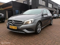 Mercedes-Benz A-klasse - 180 Ambition 4U3 17"Lm Vlg Nap half leder Nav