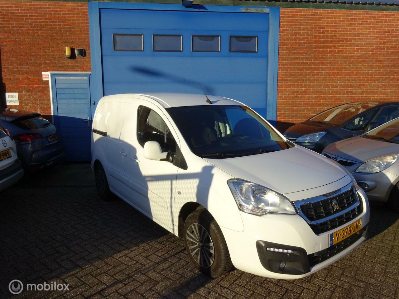 Peugeot Partner - bestel 120 1.6 BlueHDi 100 L1 XR S&S - AutoWereld.nl