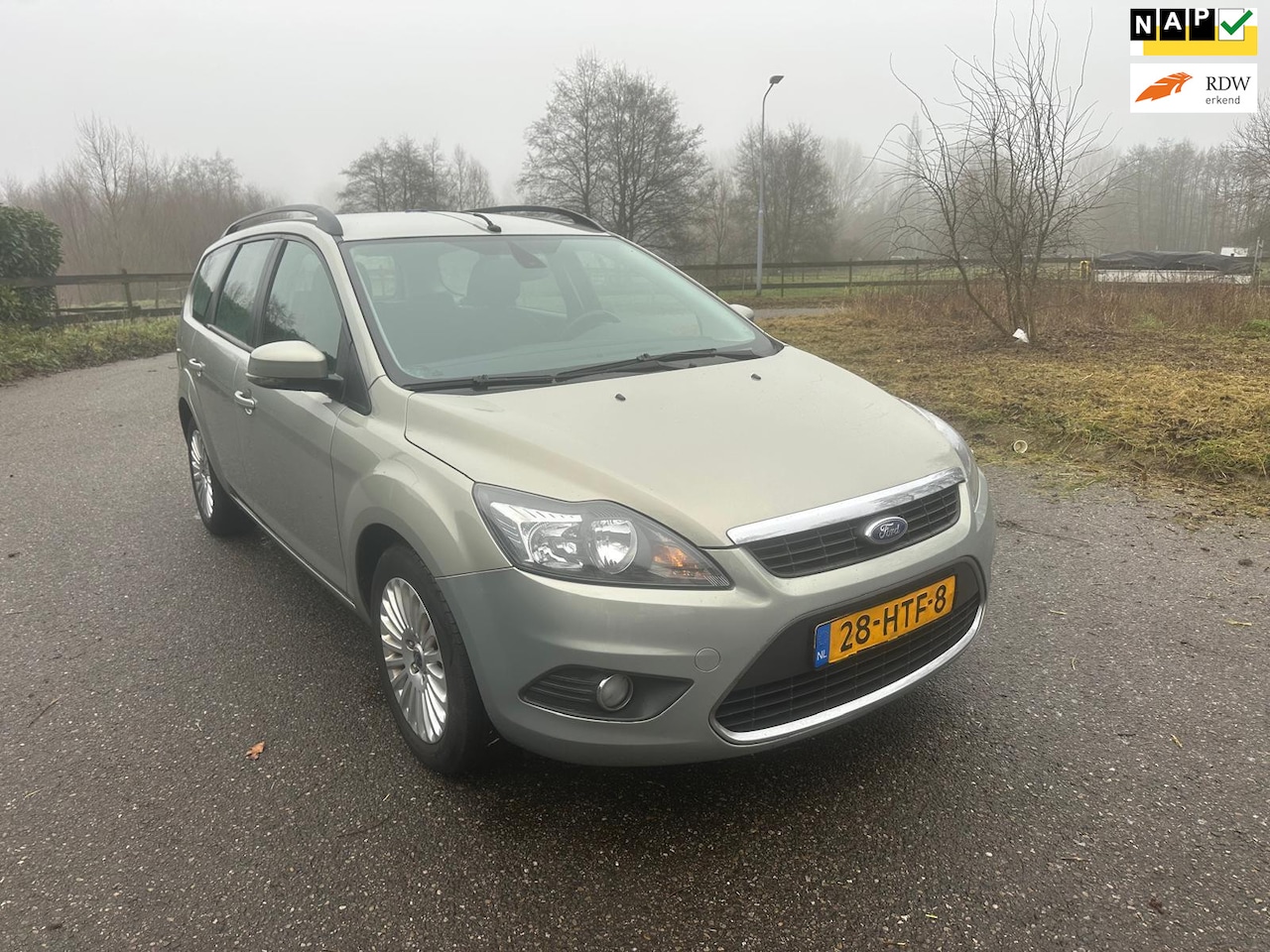 Ford Focus Wagon - 1.6 Titanium 1.6 Titanium - AutoWereld.nl