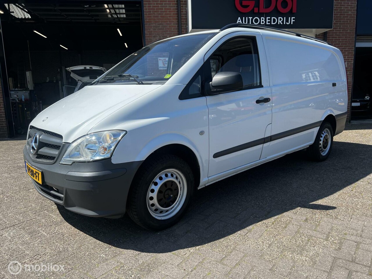 Mercedes-Benz Vito - Bestel 113 CDI 320 Functional lang - AutoWereld.nl