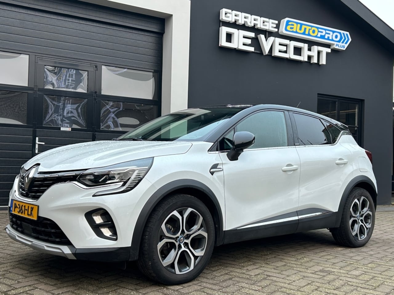 Renault Captur - 1.6 E-Tech Plug-in Hybrid 160 Intens - AutoWereld.nl