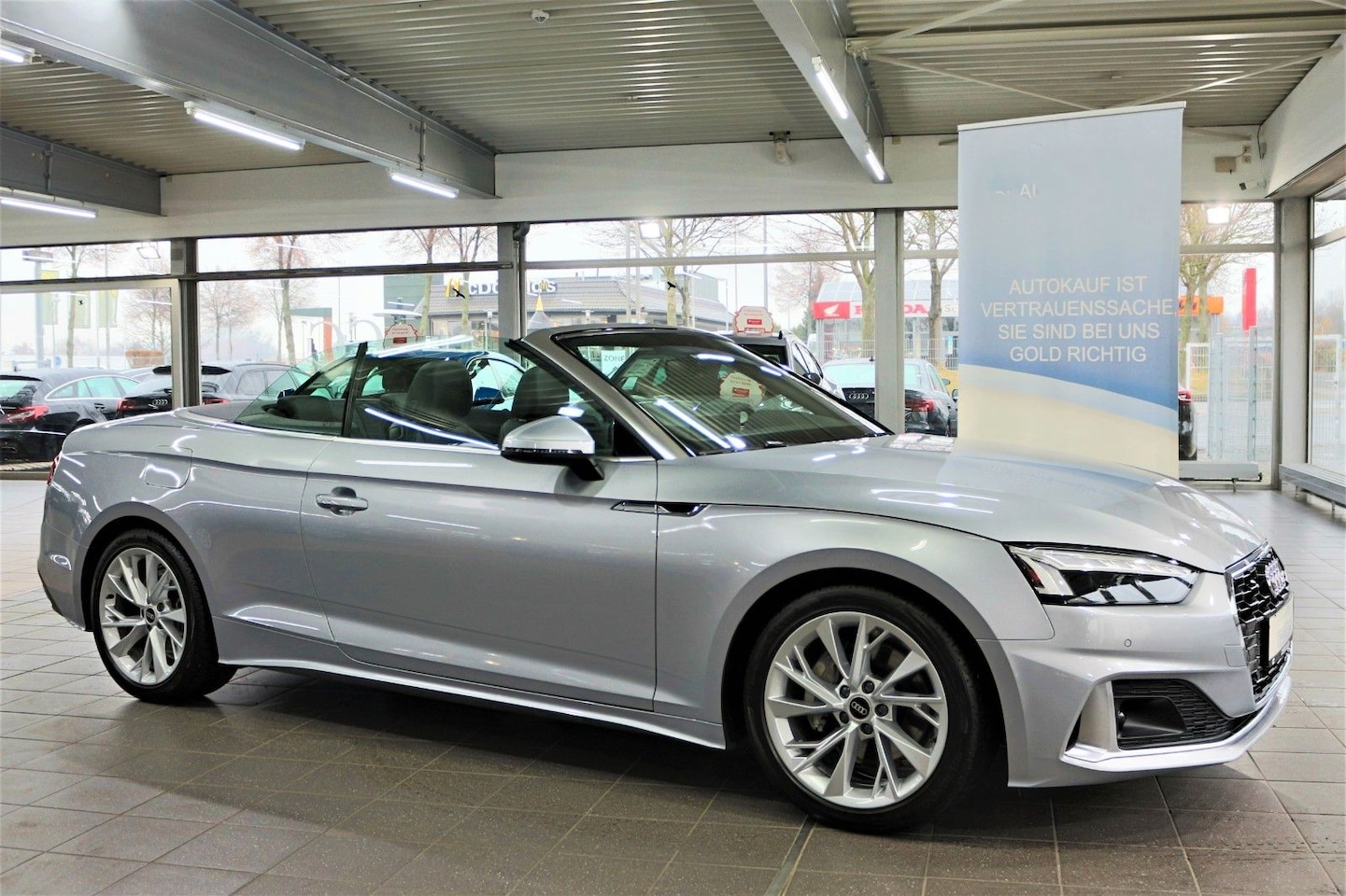 Audi A5 Cabriolet - 40 Tfsi ADVANCED ** MATRIX, LEDER, VIRTUAL, ADAPT. CRUISE, MASSAGE, NEKVERW ** 9.093km (!) - AutoWereld.nl