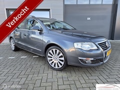 Volkswagen Passat Variant - 1.8 Comfortline XENON CLIMA 17"