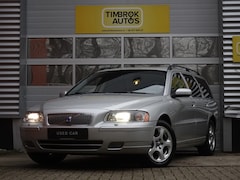 Volvo V70 - 2.5T 210pk Aut. *Xenon/Afn.Trekhaak/Spoiler/Halfleer