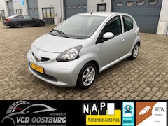 Toyota Aygo - 1.0-12V APK nieuw, LAGE KM stand, AIRCO, 5DR, Garantie