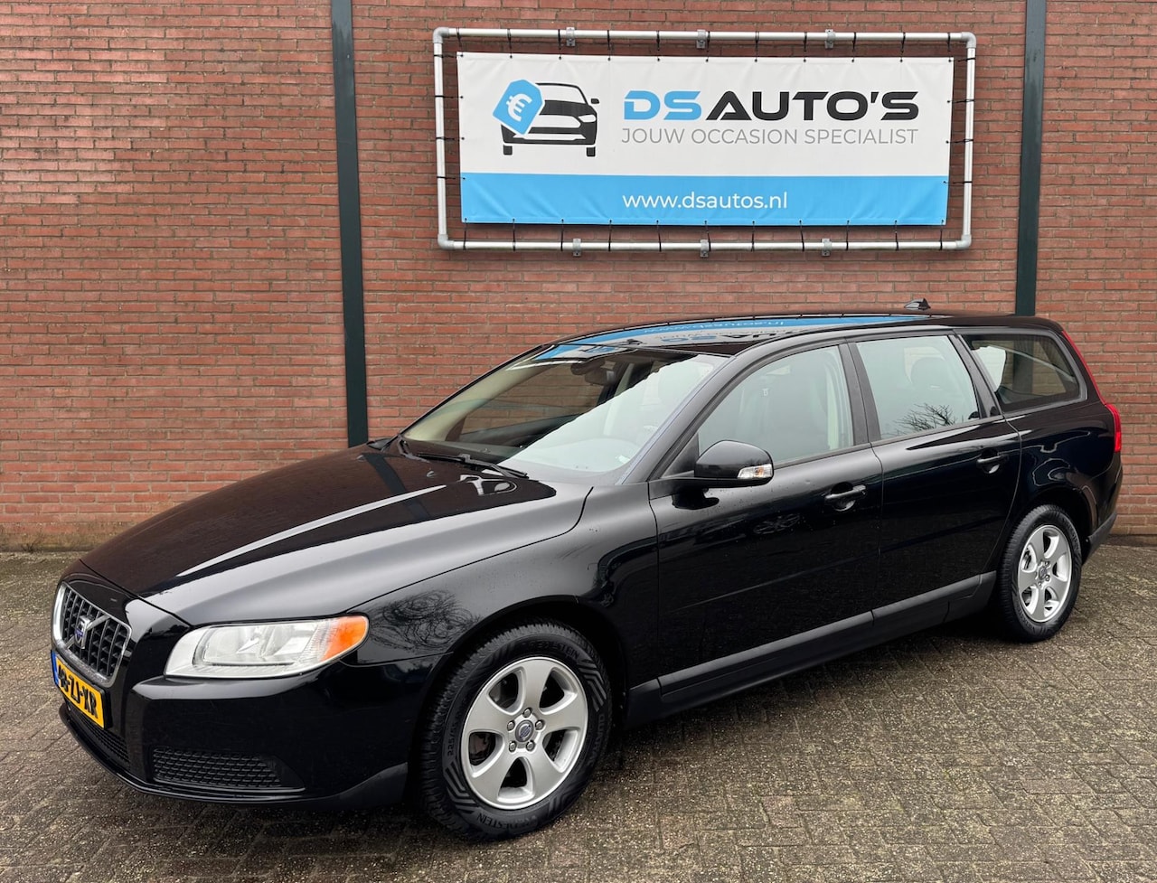 Volvo V70 - 2.0 2.0 - AutoWereld.nl