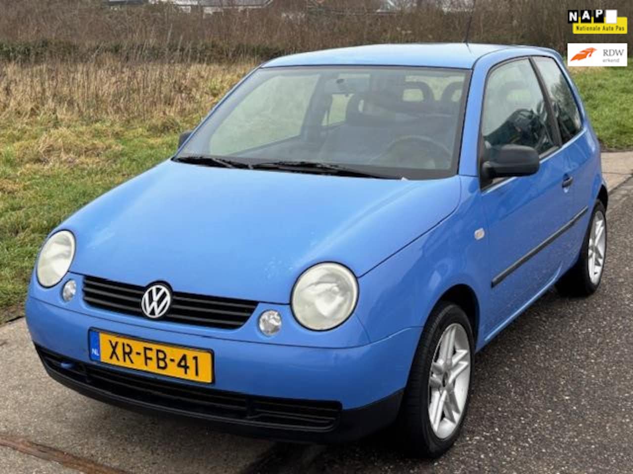 Volkswagen Lupo - 1.4-16V Trendline 3-Drs Stuurbekrachtiging El. pakket Audio/CD Colorpakket LMV 15" Dealero - AutoWereld.nl