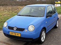 Volkswagen Lupo - 1.4-16V Trendline 3-Drs Stuurbekrachtiging El. pakket Audio/CD Colorpakket LMV 15" Dealero